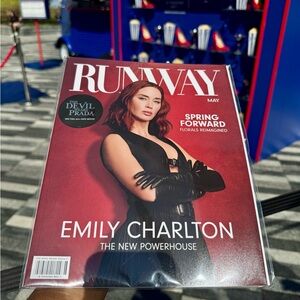 Runway Magazine NYC POP UP and SOUVENIR CUP